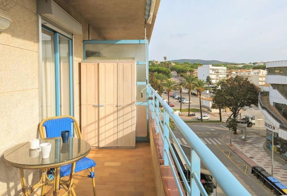Apartamento Piscina En Platja Daro By Host&Joy Platja d'Aro Exterior photo